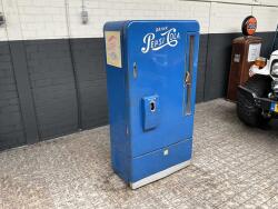 Pepsi Vending Machine VK8901 | Magazijn | Overige