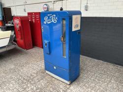 Pepsi Vending Machine VK8901 | Magazijn | Overige