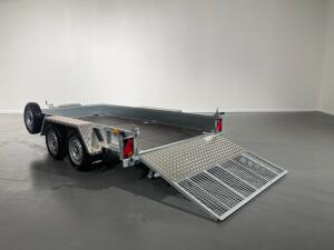 1 Ifor Williams GP126 Klep