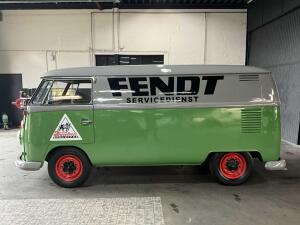 1965 Volkswagen T1 Panelvan