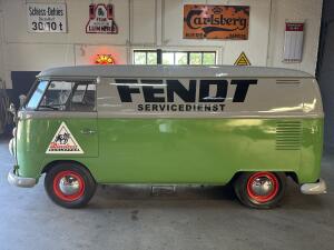 1965 Volkswagen T1 Panelvan
