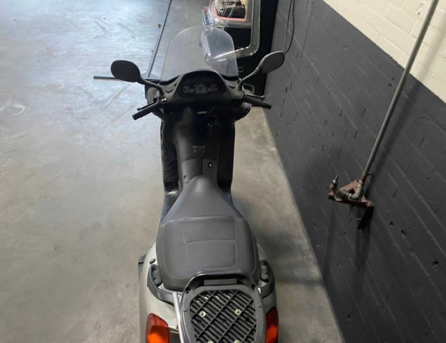 2001 Honda Pantheon 150 motorscooter DV1165 | Transport | Bromfiets / Motor