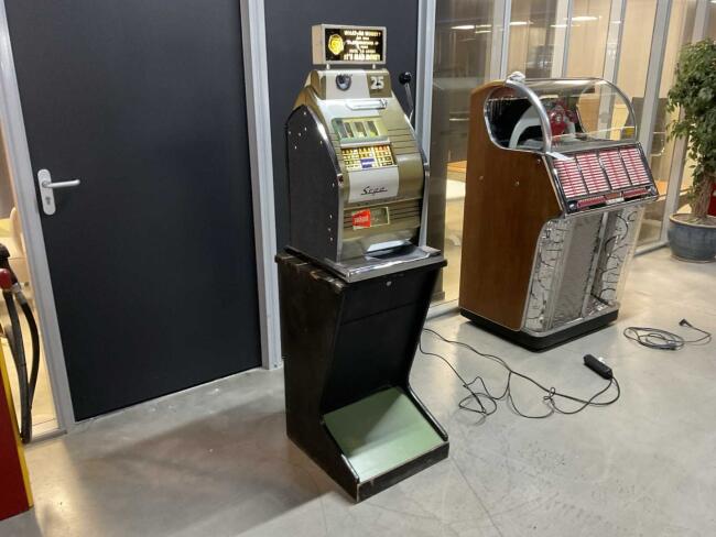 1960 Sega Mad Money Eenarmige bandiet DV1197 | Magazijn | Overige