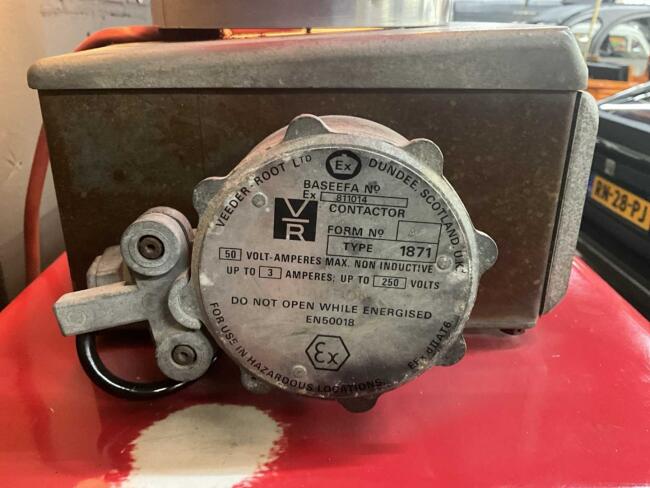 1950 Tokheim 93AA-HS Fire Chief Benzinepomp DV1215 | Magazijn | Overige