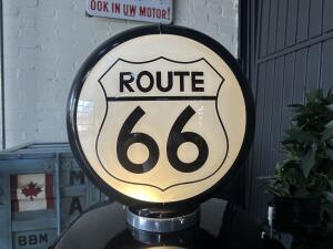 1955 Tokheim Route 66 Benzinepomp