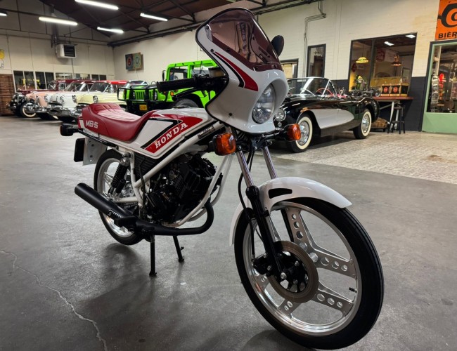 1981 Honda MB110 VT562 | Transport | Bromfiets / Motor