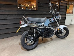 2023 Honda Dax ST125A VT669 | Transport | Bromfiets / Motor