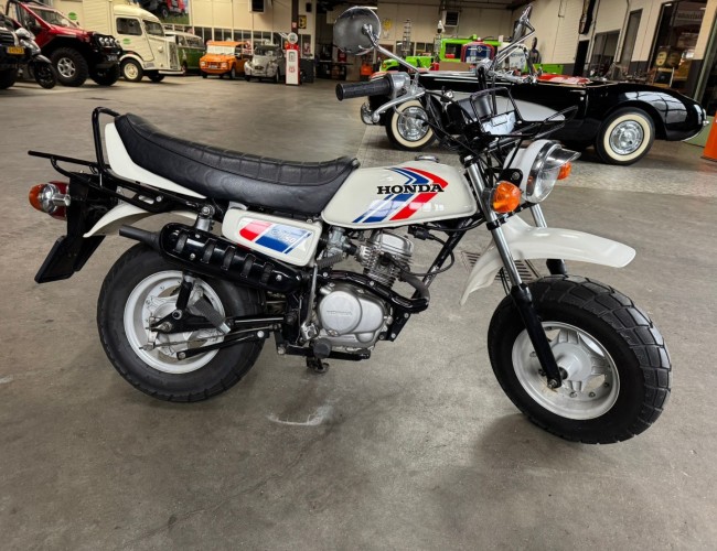 1981 Honda Cy 50 VT671 | Transport | Bromfiets / Motor