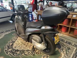 2012 Honda Sh300a