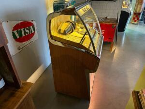 1957 Rock O La 1455 200 Select