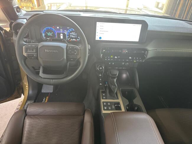 2024 Toyota Land Cruiser 250 First Edition 7 Persoons VK9958 | Transport | Auto's