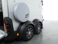 1 Ifor Williams HBX403 Paardentrailer - Voorlosser - Zwart VT777 | Aanhangwagen | Paardentrailer