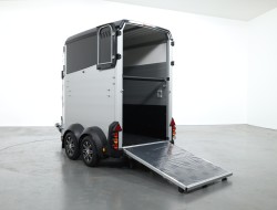 1 Ifor Williams HBX403 Paardentrailer - Voorlosser - Zwart VT777 | Aanhangwagen | Paardentrailer