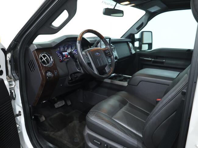2015 Ford F250 Super Duty Platinum V8 6.2L Lariat Benzine VT809 | Transport | Auto's