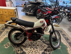 1982 Yamaha XT550 VT840 | Transport | Bromfiets / Motor