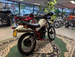 1982 Yamaha XT550 VT840 | Transport | Bromfiets / Motor