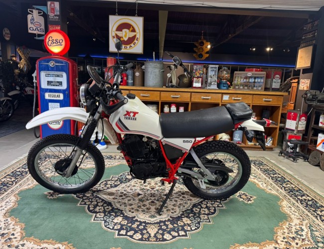 1982 Yamaha XT550 VT840 | Transport | Bromfiets / Motor