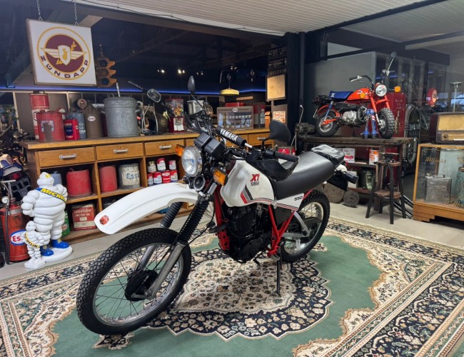 1982 Yamaha XT550 VT840 | Transport | Bromfiets / Motor